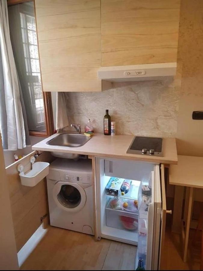 Red Rose Bed & Breakfast Рим Екстериор снимка